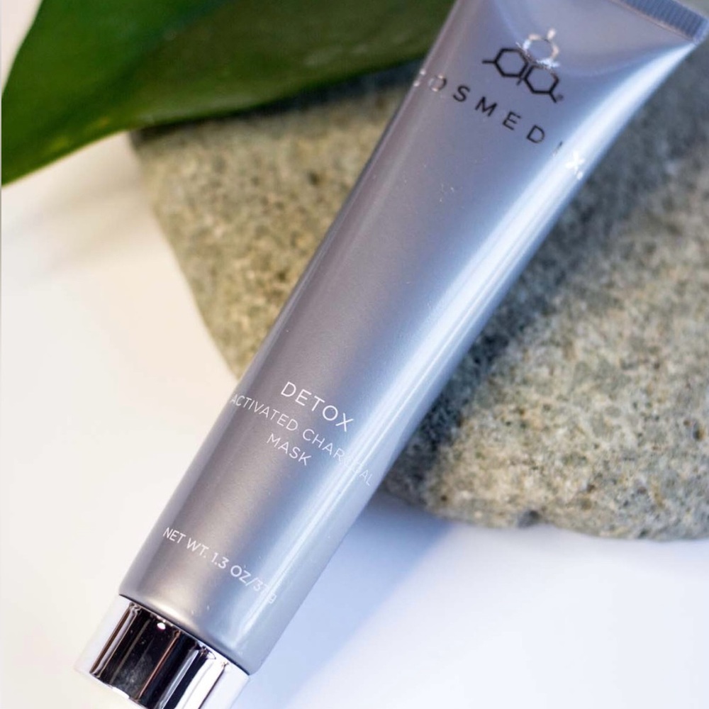 NWT Cosmedix Detox Activated Charcoal Mask